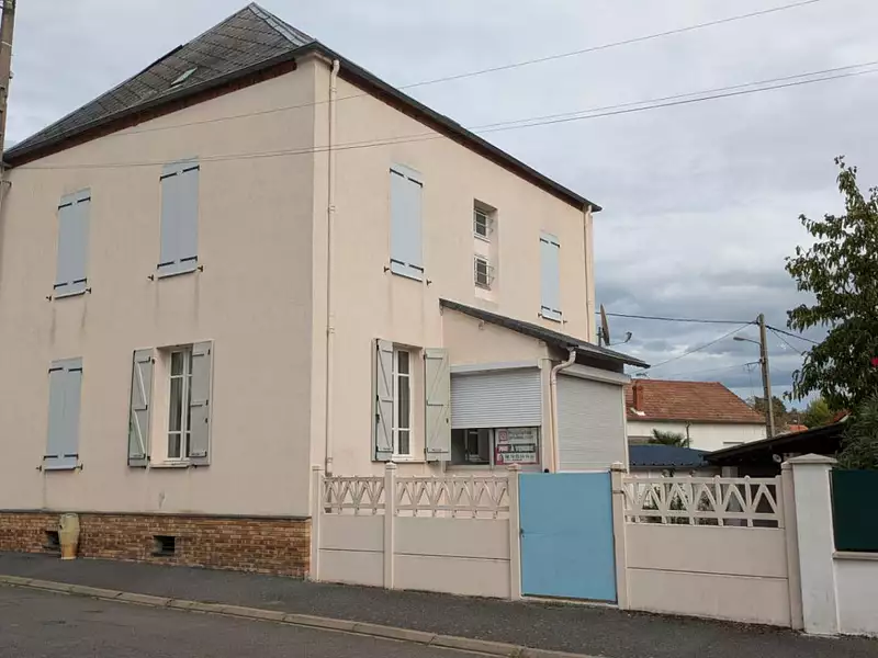 Maison, 176 m²