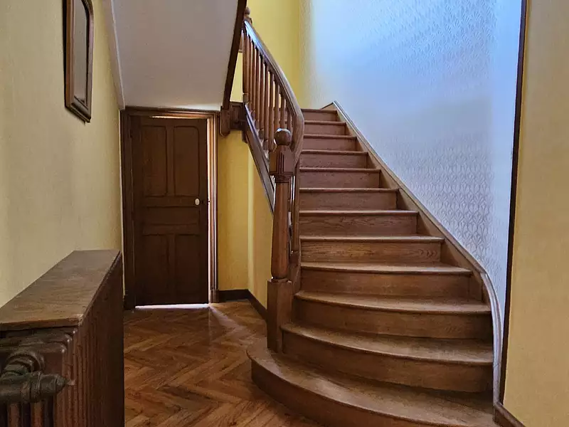 Maison, 240 m²