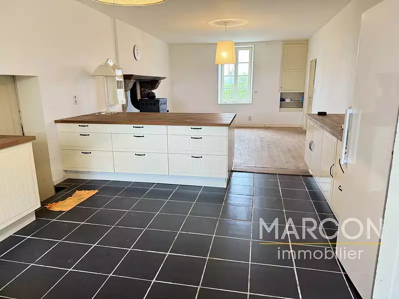 Maison, 190 m²