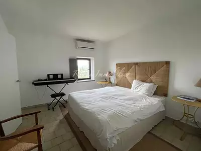Immeuble, 240 m²