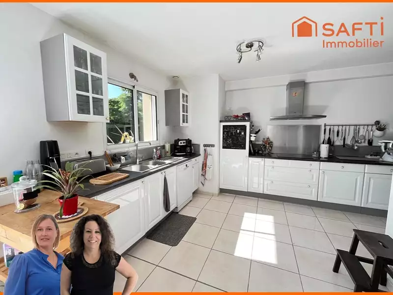 Maison, 178 m²
