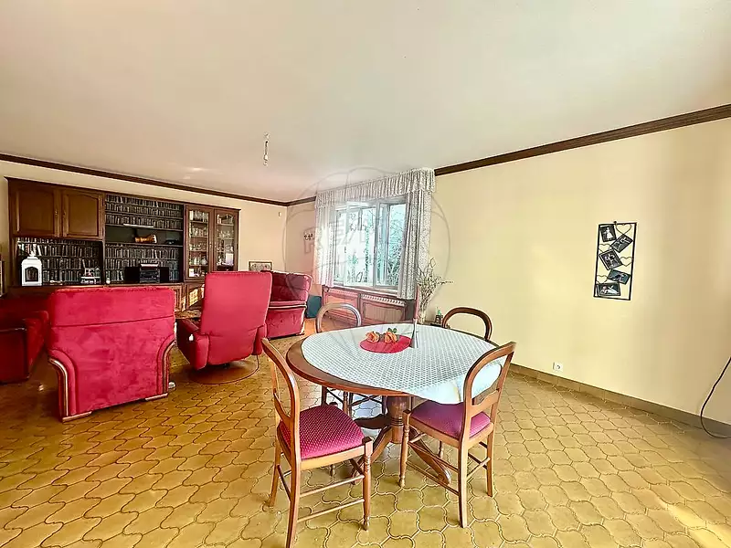 Maison, 207 m²