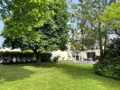 Maison, 168 m²