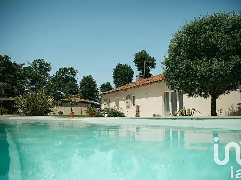 Maison, 180 m²