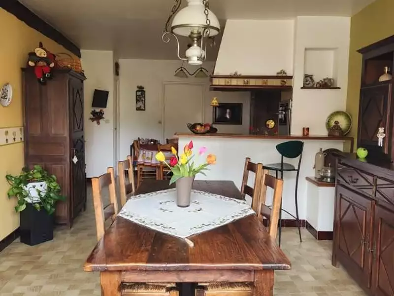 Maison, 185 m²