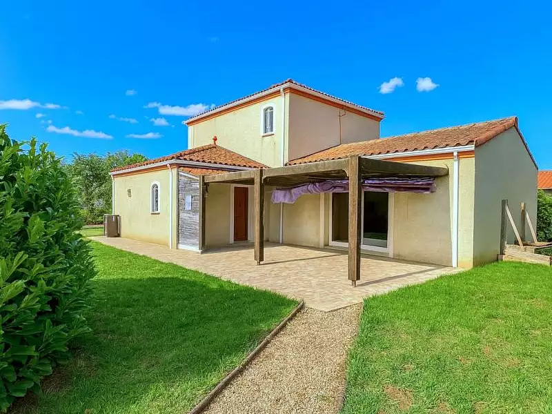 Maison, 107 m²