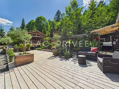 Maison, 704 m²