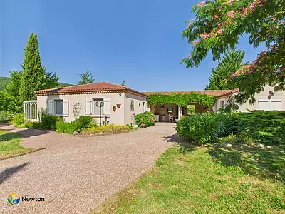 Maison, 260 m²
