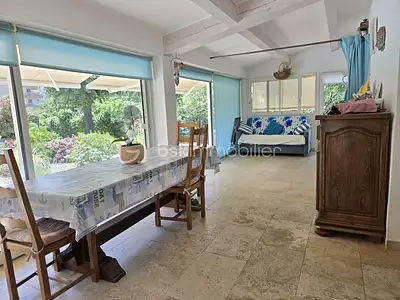 Maison, 300 m²