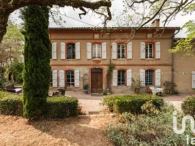 Maison, 285 m²