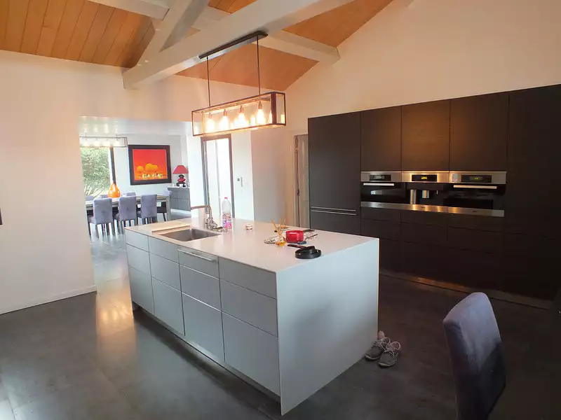 Maison, 730 m²