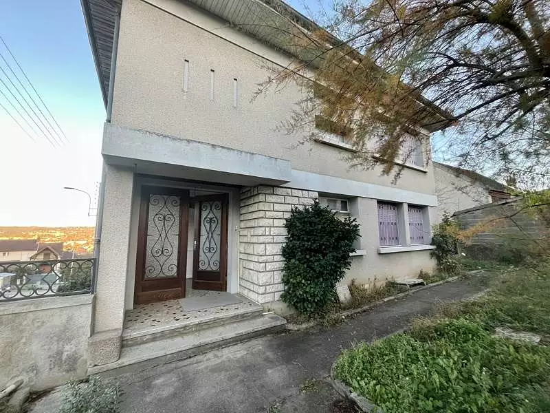 Maison, 147 m²