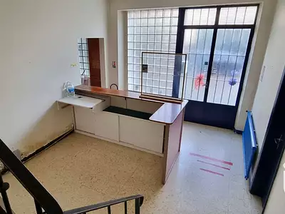 Immeuble, 300 m²