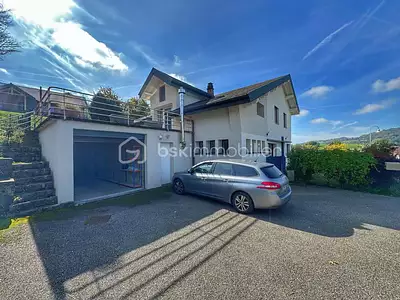 Maison, 220 m²