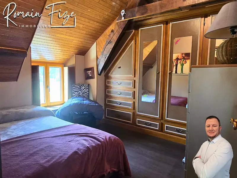 Maison, 277 m²