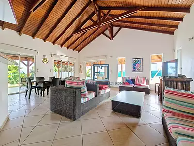 Maison, 161 m²