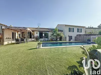 Maison, 250 m²