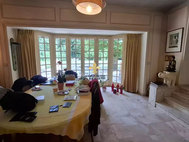 Maison, 194 m²