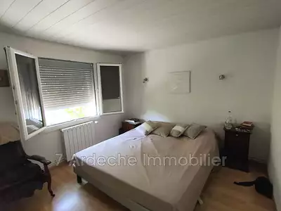 Maison, 195 m²