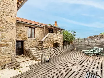 Maison, 198 m²
