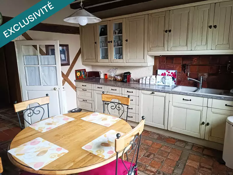 Maison, 355 m²