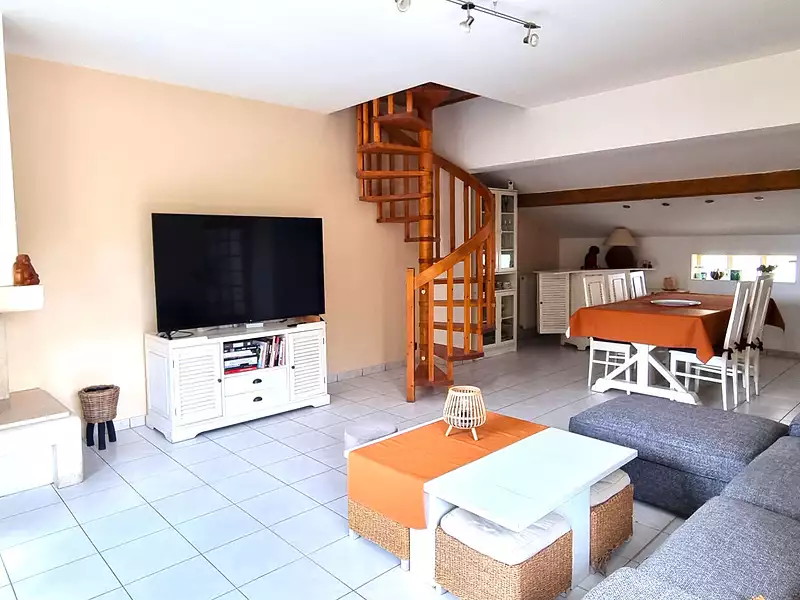 Maison, 105 m²