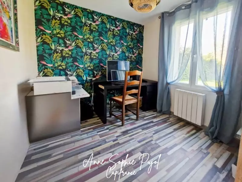 Maison, 164 m²