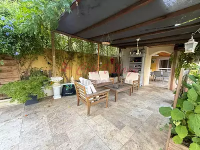 Maison, 191 m²