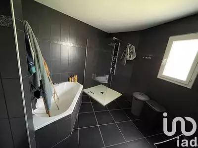 Maison, 143 m²