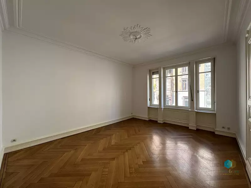 Appartement, 156,75 m²