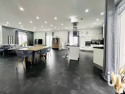 Maison, 170 m²