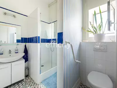 Maison, 180 m²