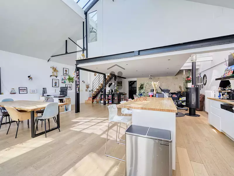 Maison, 231,16 m²