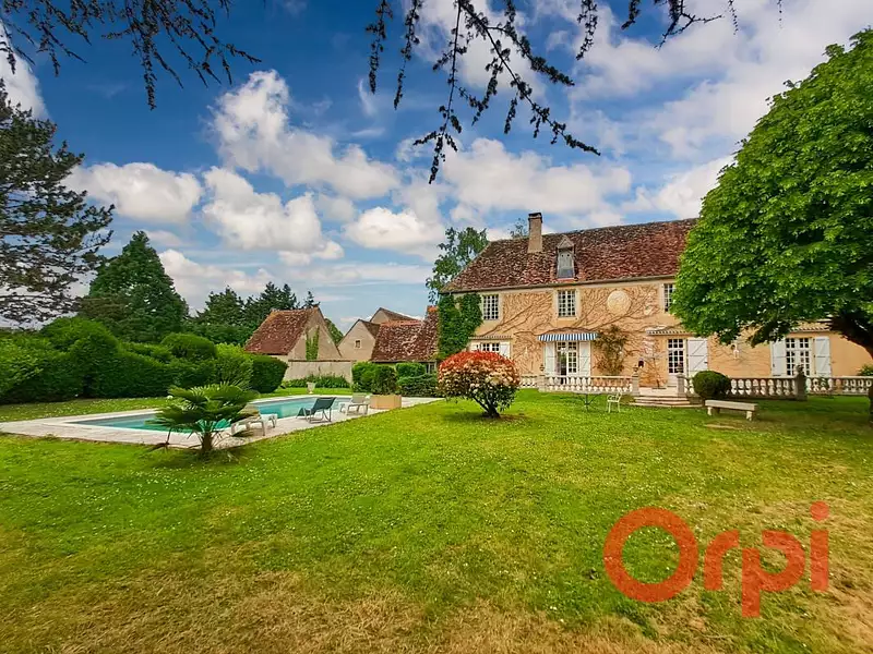Maison, 253 m²