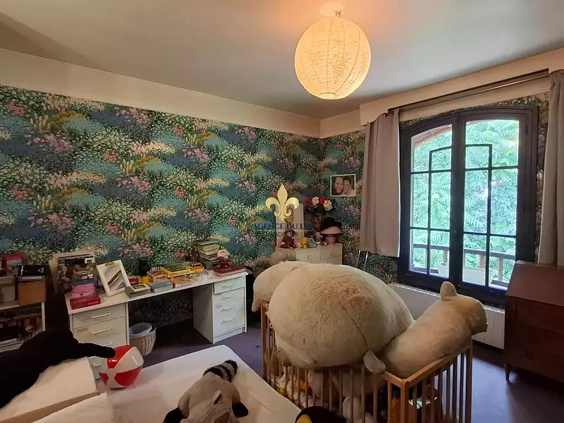 Maison, 194 m²