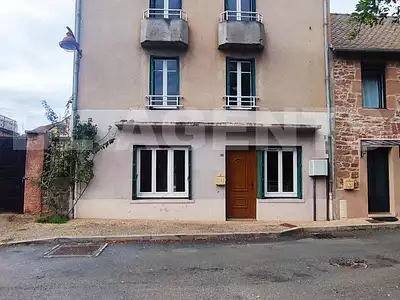 Maison, 210 m²
