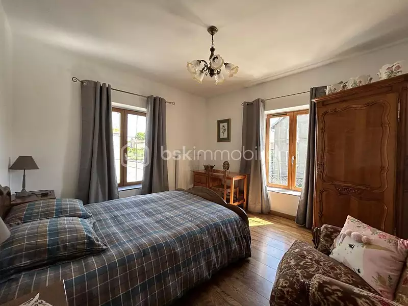 Maison, 270 m²