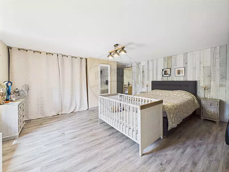 Maison, 262 m²