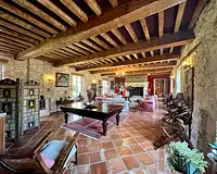 Maison, 738 m²