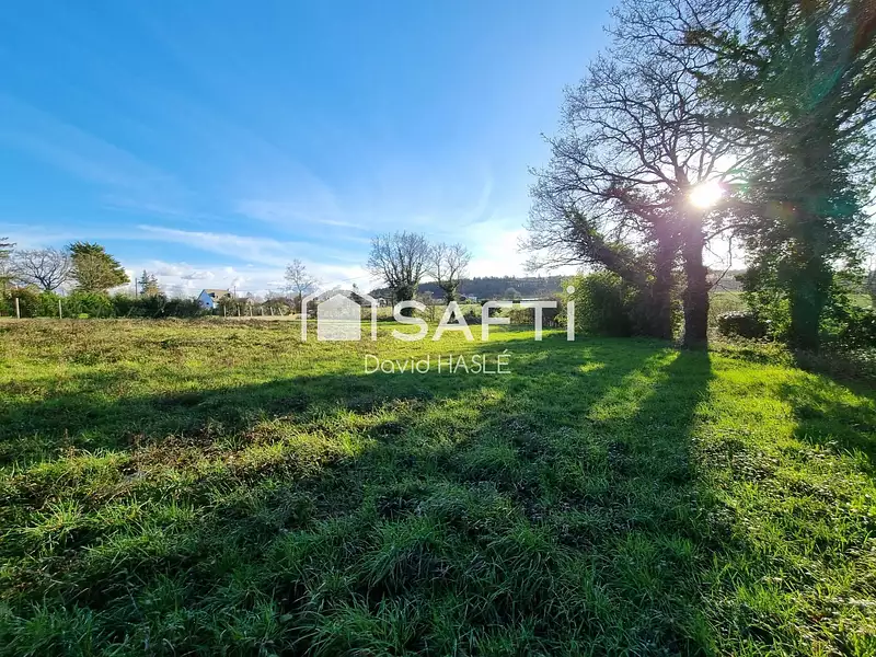 Terrain, 1 000 m²