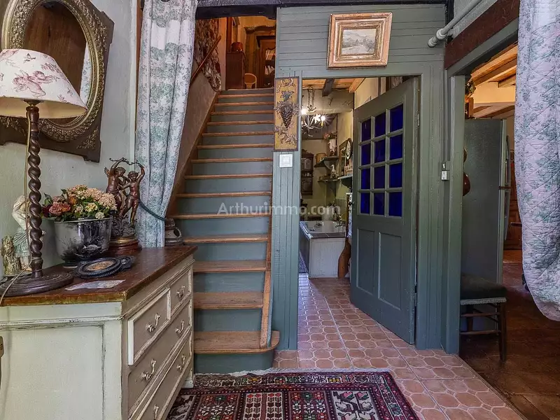 Maison, 185 m²
