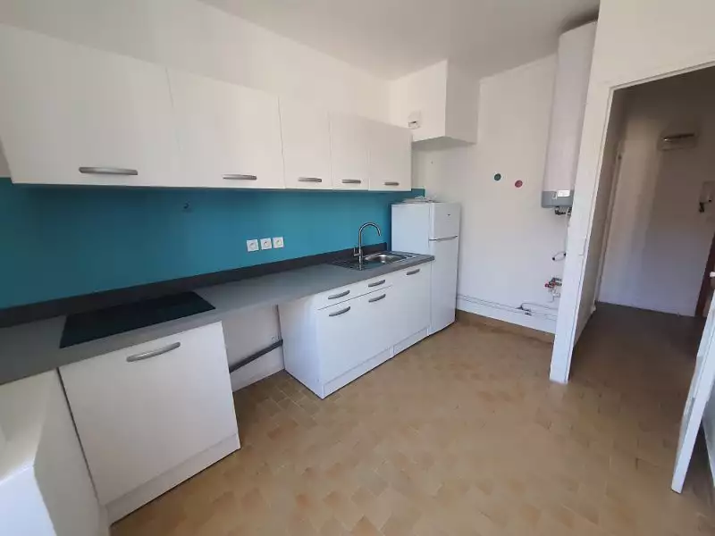 Immeuble, 200 m²