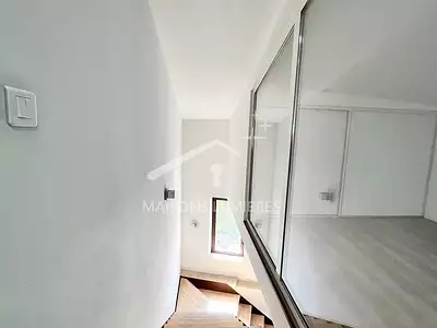Immeuble, 115 m²