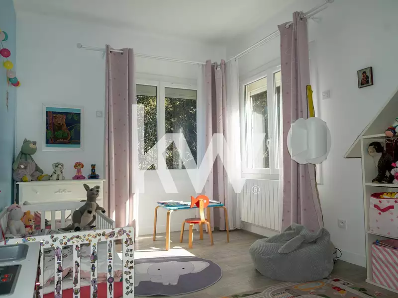Maison, 192 m²