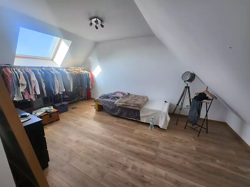 Maison, 250 m²