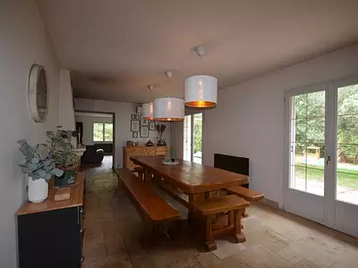 Maison, 248 m²