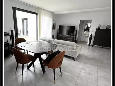 Maison, 96 m²
