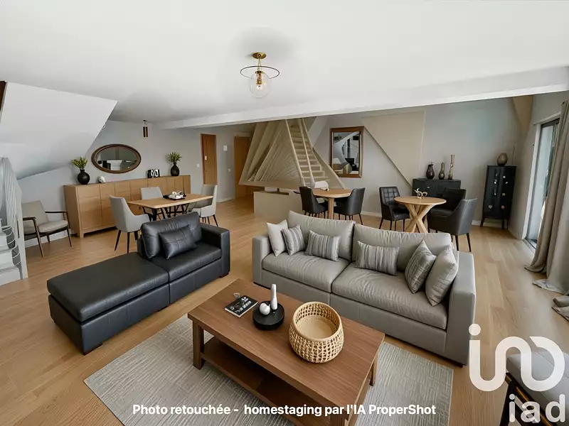 Maison, 215 m²