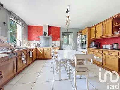 Maison, 250 m²