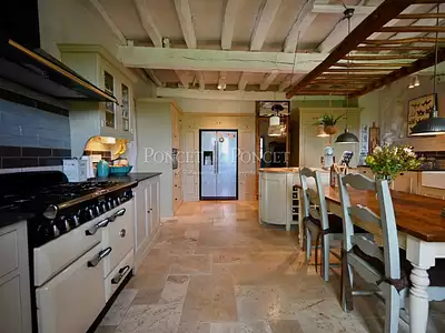 Maison, 480 m²